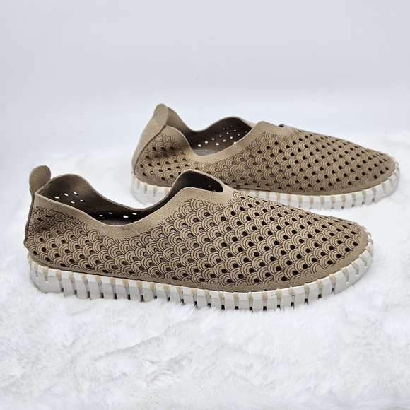 Isle Jacobsen hornback tulip slip on sneaker 41 - Picture 2 of 9